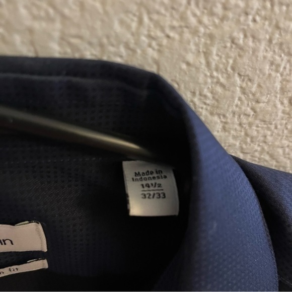 Men’s Calvin Klein Shirt - Picture 3 of 4